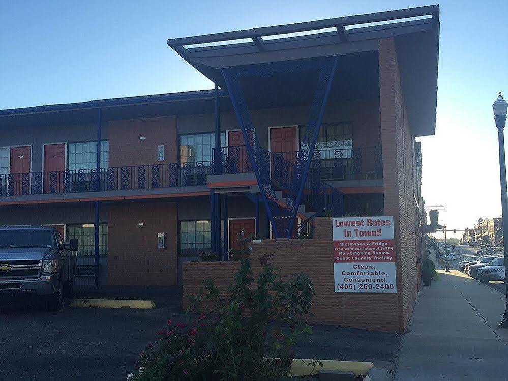 Townhouse Motel Guthrie Екстер'єр фото